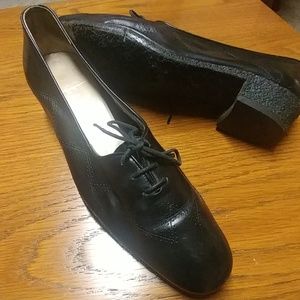 VINTAGE black leather italian-made